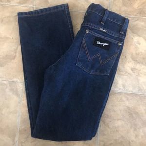 Wrangler’s 5/6 Women’s Dark Blue Wash. SuperNeat Pair of High Wasted Wrangler’s